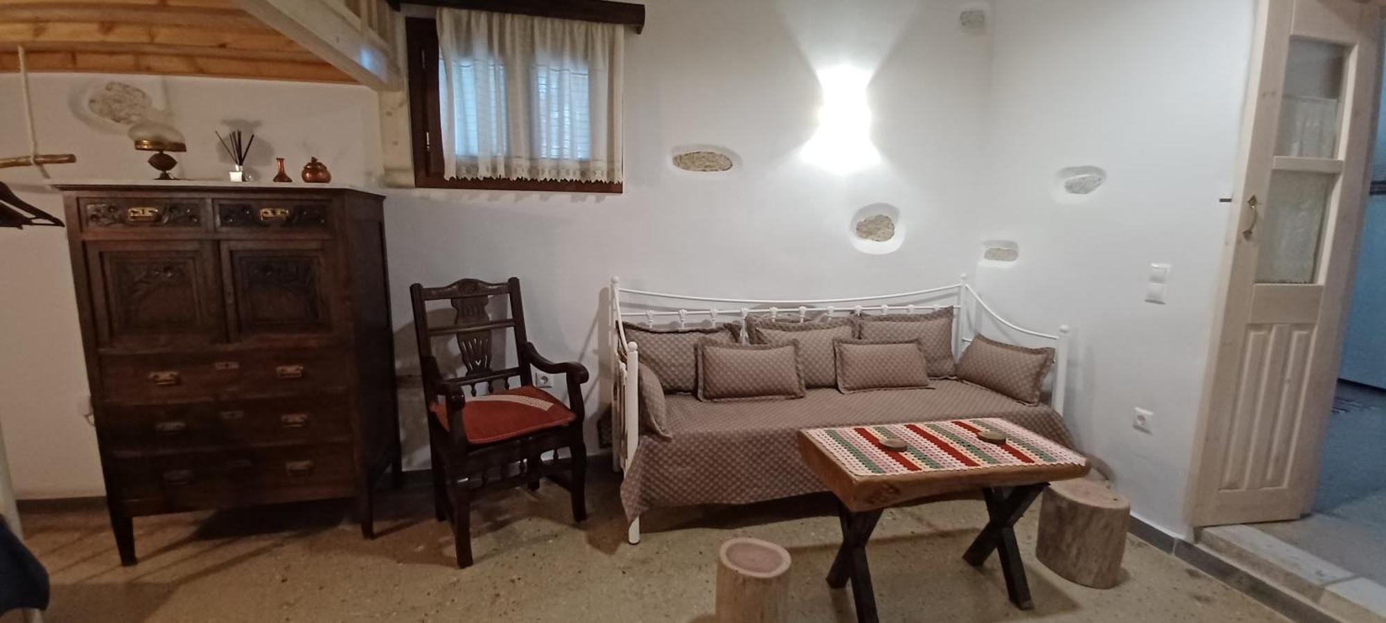 Imellos Apérathos Exteriér fotografie